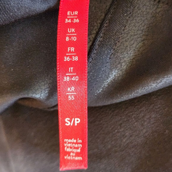 Spanx Moto Faux Leather Leggings Size Small Color black - Picture 11 of 12